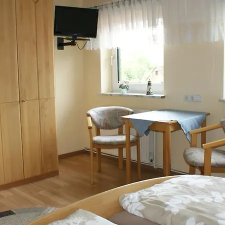 Haus Kuhn Guest house *